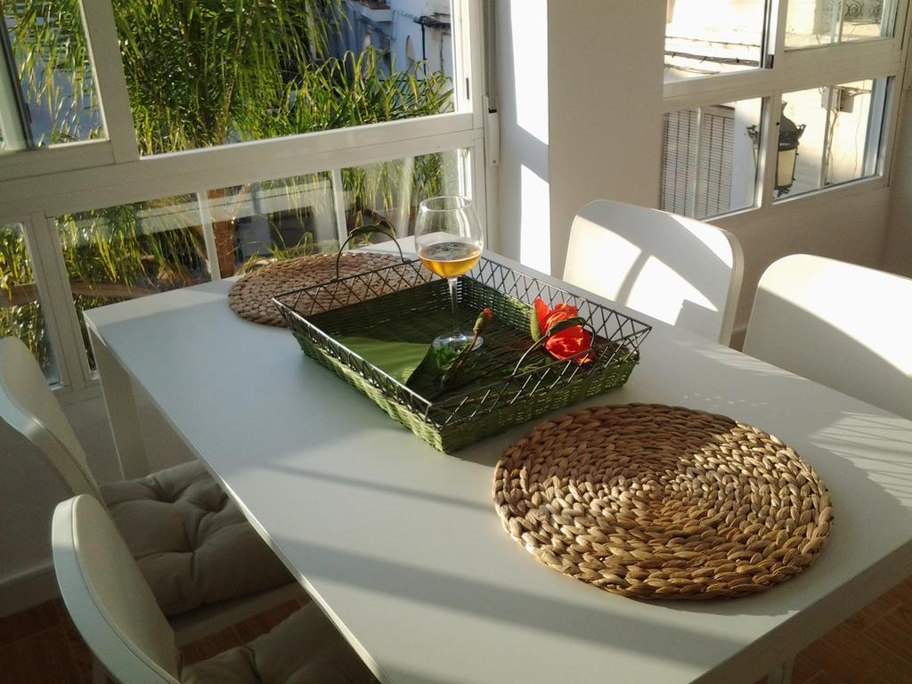 Unique Plaza Higuitos Apartment อัลมูเญการ์ ห้อง รูปภาพ